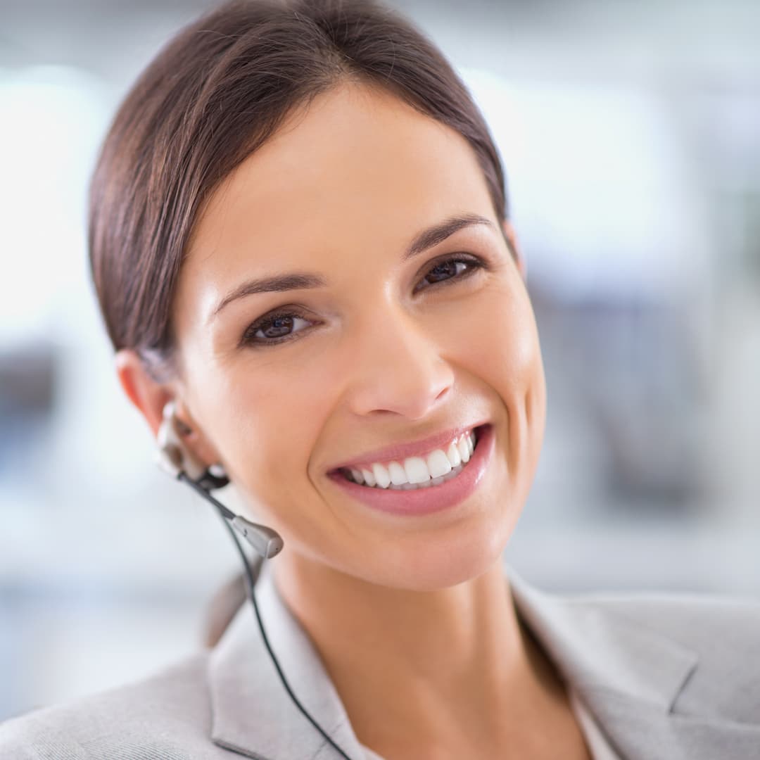 she goes the extra mile for her clients 6uw8zs2.jpg